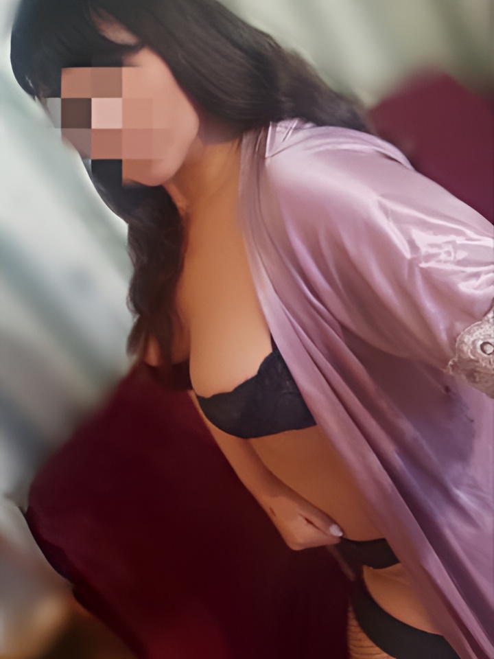 Ксения привлекательная девушка из Бийска цена от 4000 руб