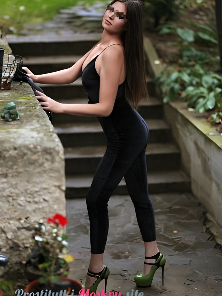 Жемчужина привлекательная девушка из Бийска цена от 10000 руб