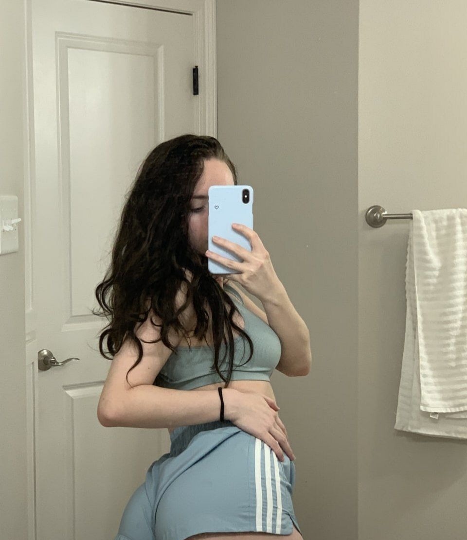 Дина привлекательная девушка из Бийска цена от 3000 руб