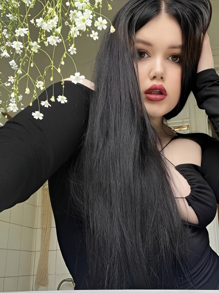 Индивидуалка Венера, доступна для личного знакомства от 10000 руб