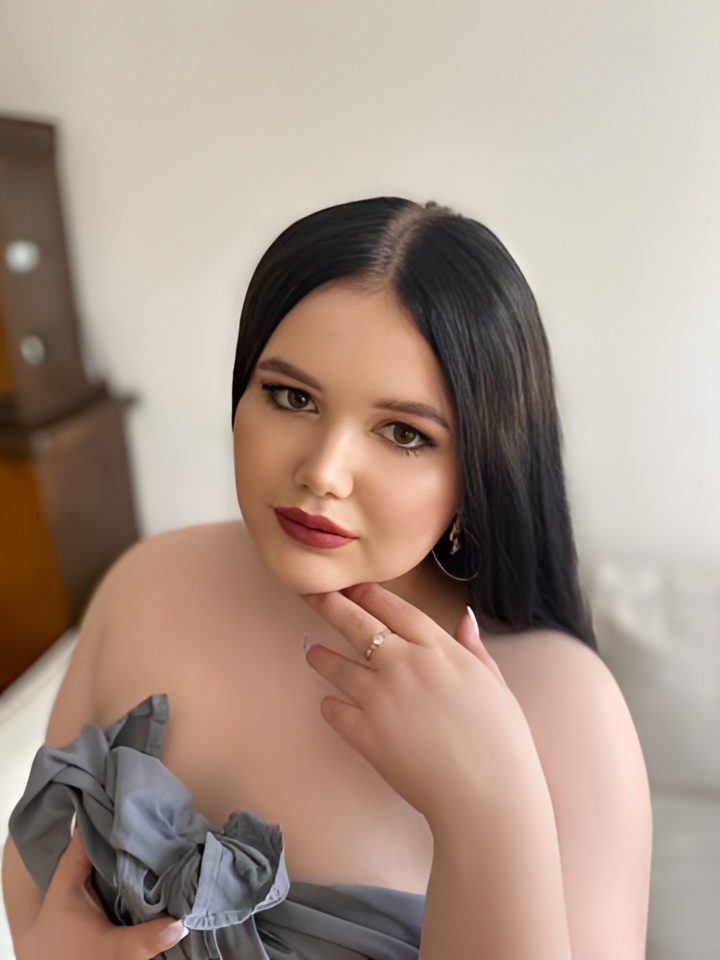 Индивидуалка Венера, доступна для личного знакомства от 10000 руб