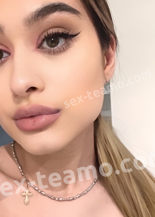 Марина привлекательная девушка из Бийска цена от 1500 руб